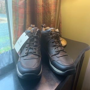 Men’s Ariat Terrain Boots 11 D